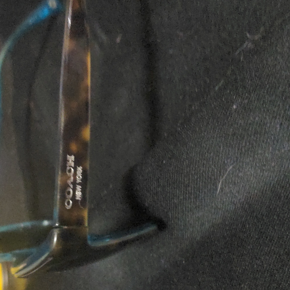 Coach sunglasses - Picture 2 of 4